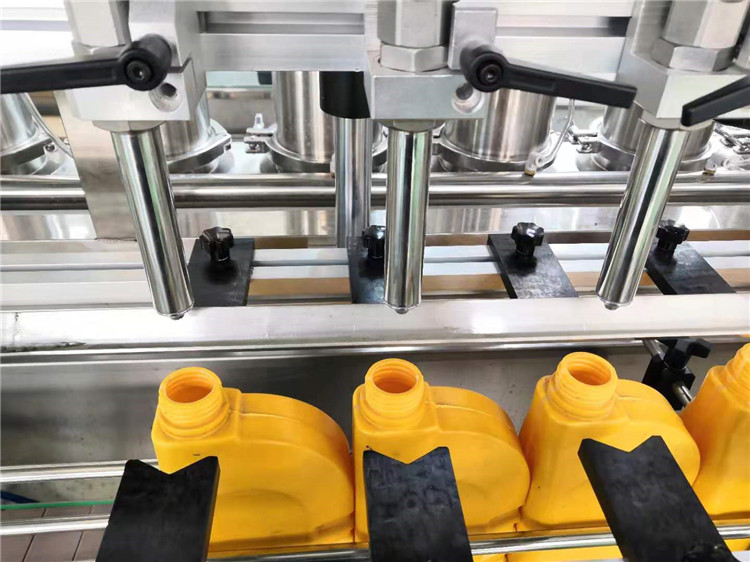 מכונת מילוי כימית לבקבוק LDP